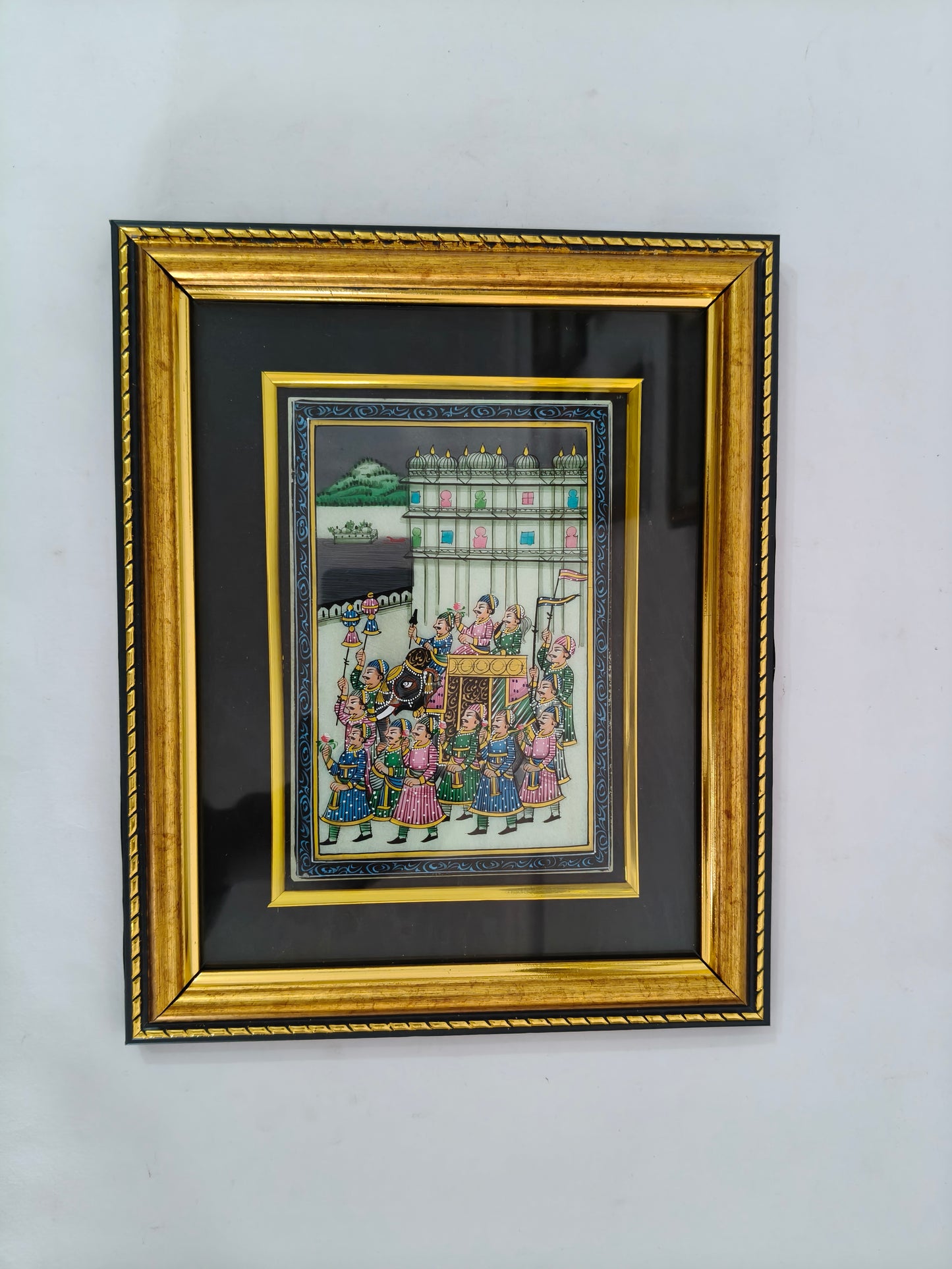 Royal Procession Marble Plate Painting – Traditional Rajasthani Miniature Art