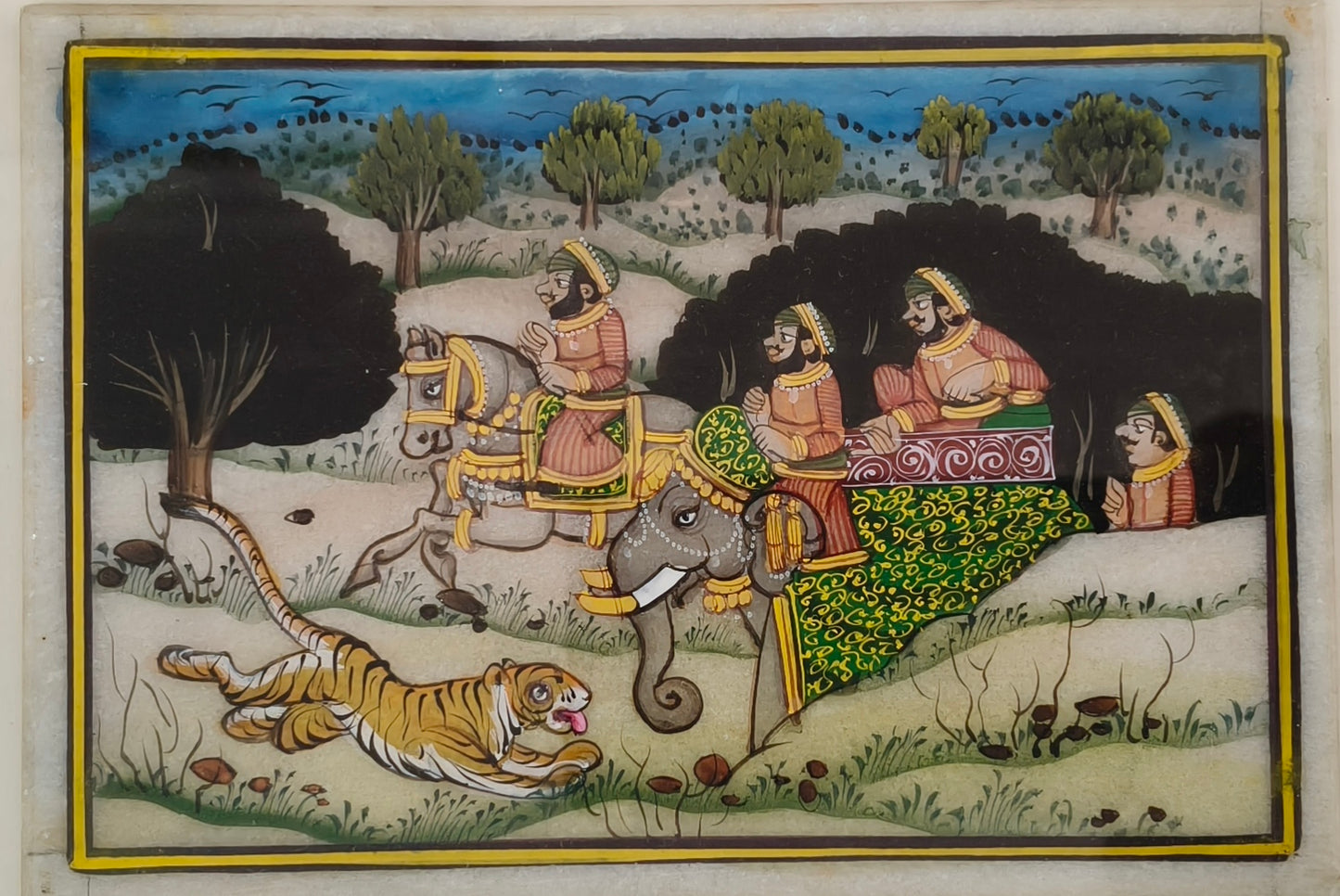 Royal Tiger Hunt Marble Plate Painting – Handcrafted Rajasthani Miniature Wall Art