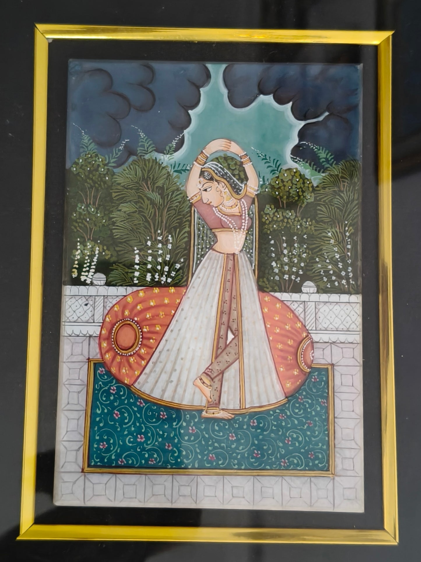 Monsoon Dancing Lady Marble Plate Painting – Handcrafted Miniature Wall Décor